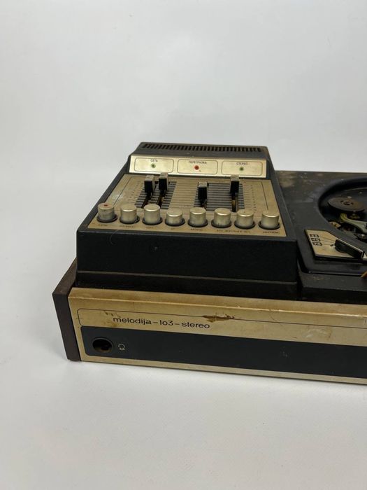 Вініловий програвач Мелодия-103-стерео проигрыватель виниловых дисков