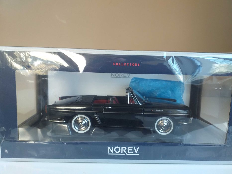 модель 1.18 Renault Floride 1961 Norev 1:18