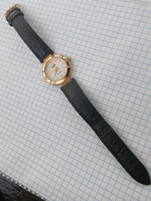 Продам редкие швейцарские женские часы Cover Swarovski Swiss Made