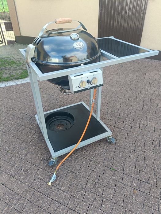 Grill gazowy szklany blat
