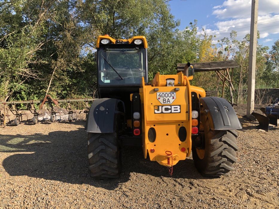 Телескопічний Навантажувач JCB 531-70 AGRI