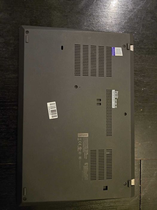 Lenovo ThinkPad T14s G1 | 10th Gen. Intel i5 | 16Gb | 512Gb Excelente