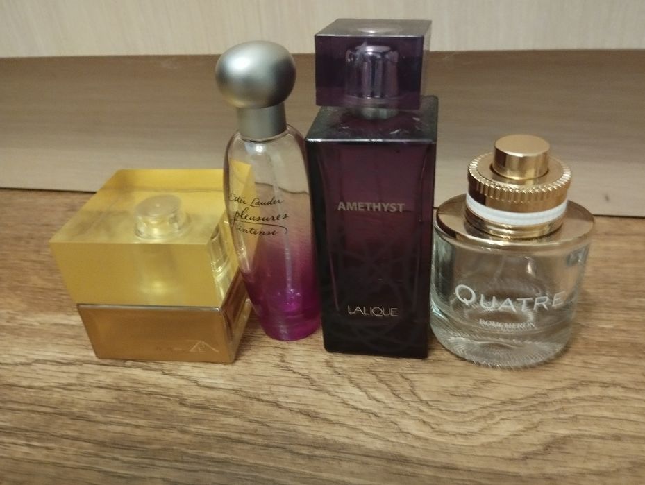Продам пусті флакони від парфумів