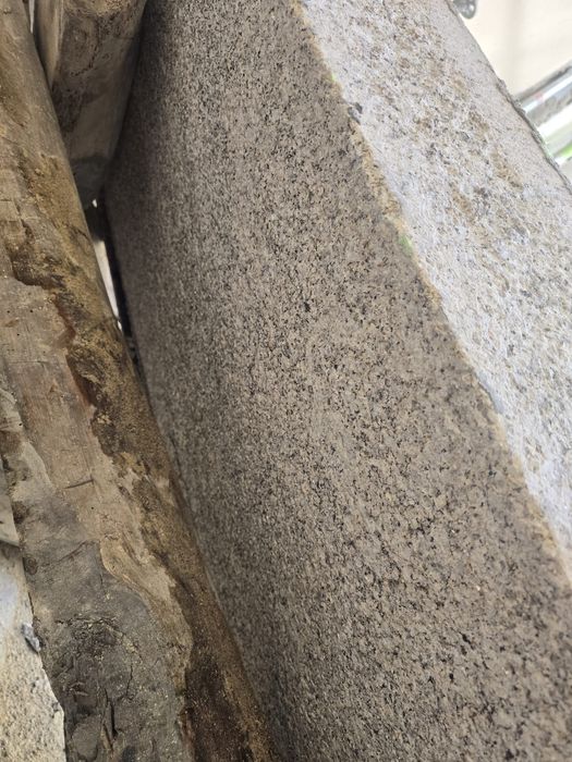 Pedra de granito medida 2.27×0.65×0.18