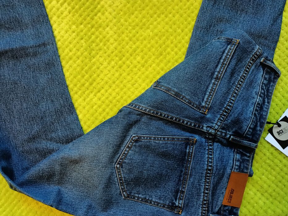 Jeansy damskie mom fit wysoki stan object m 38