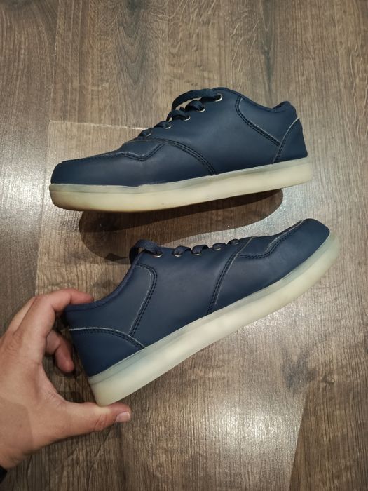 Sneakersy / buty sportowe adidasy ledowe