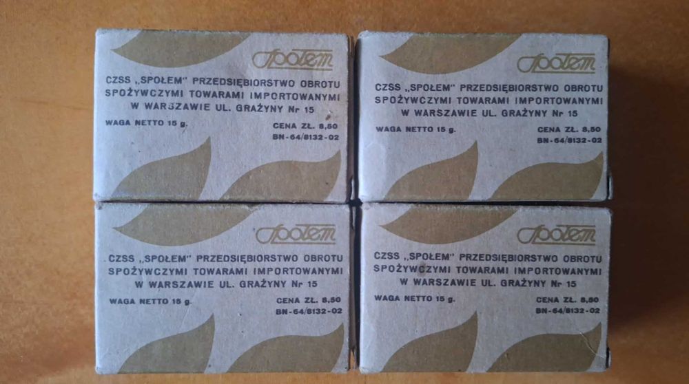 Goździki naturalne Społem z PRL - 4 opakowania po 15g