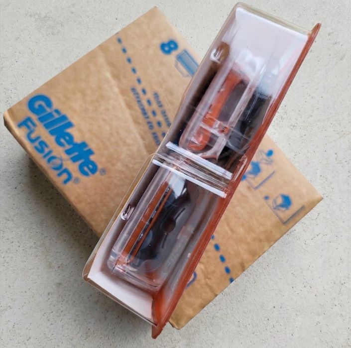8 шт Gillette Fusion 5, вир. США, змінні касети, картриджі - 100% оригінал , also fits Power