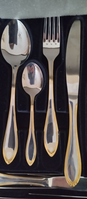 Столовий набір на 12персон