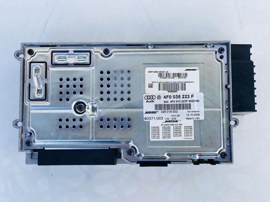 Audi A6 C6 Ауді підсилювач звуку усілок Bose 4F0 035 223 F розборка