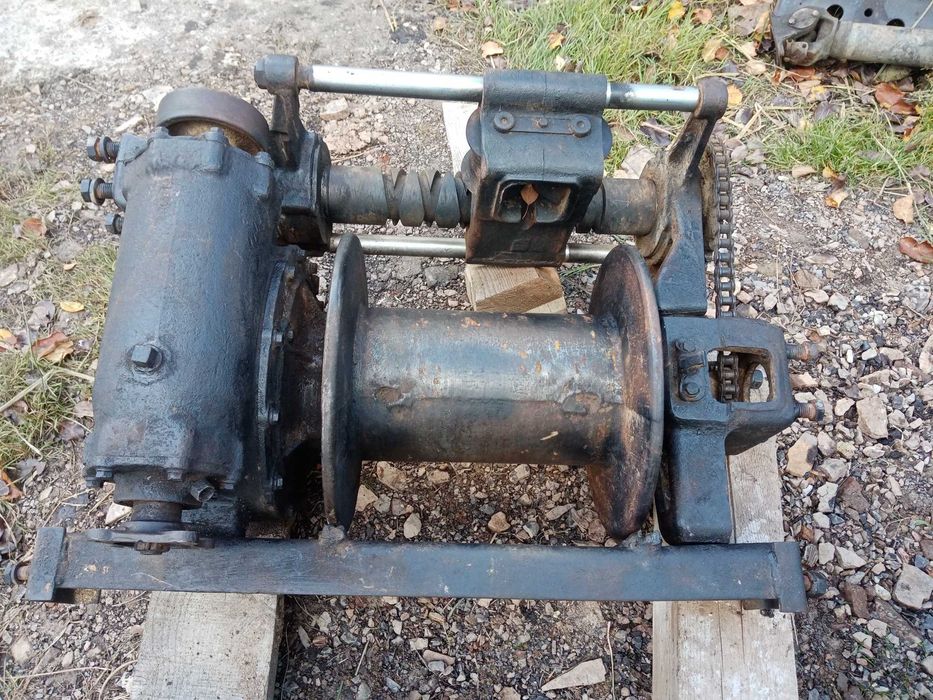 Лебідка до Урал-4320