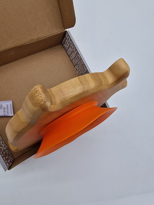 Bamboo bamboo Talerzyk Bambusowy z Przyssawką Rybka Orange Eko Dla Dzieci