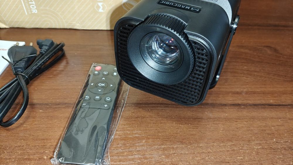 HY320 mini проектор led