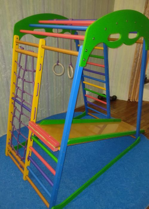 Детский спортивный комплекс с горкой