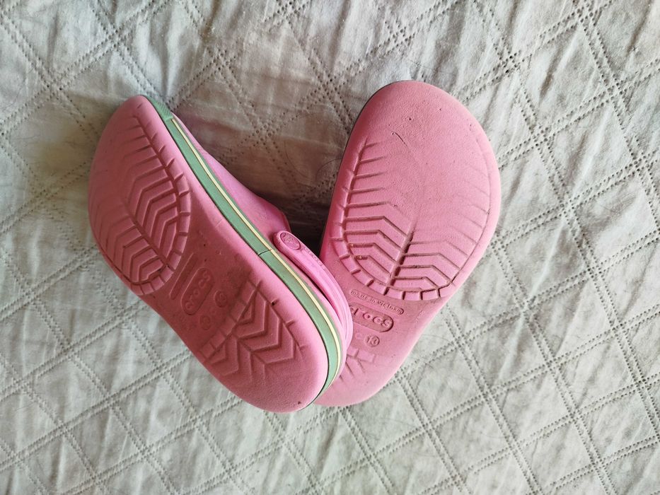 Klapki crocs dla dziewczynki