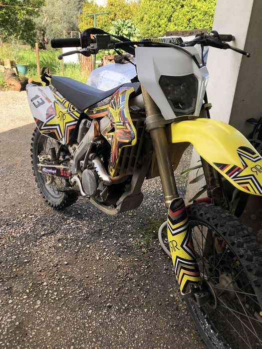 Suzuki rmz 250 matriculada