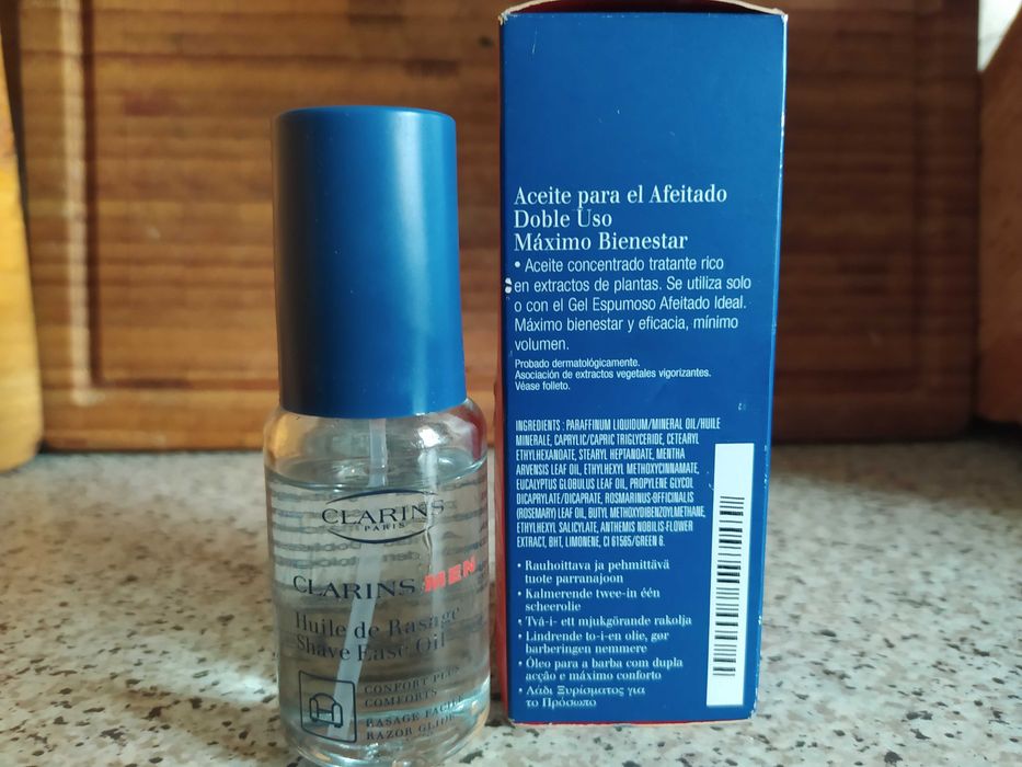 Clarins shave easy oil  płyn ułatwiający golenie