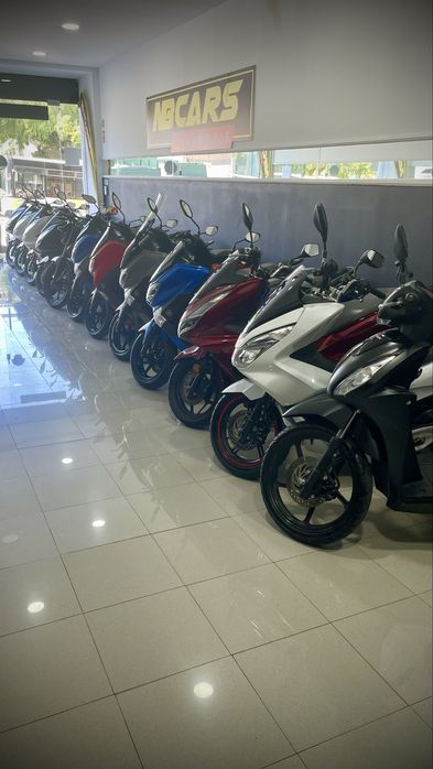 PCX NMAX com apenas 500€ de entrada