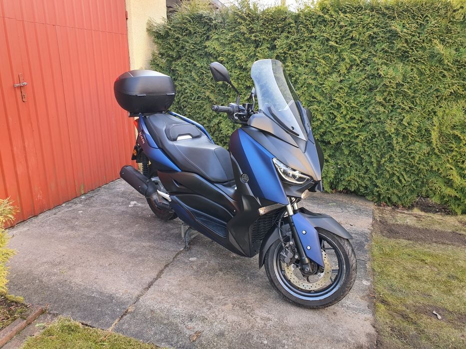 Yamaha X-max 125