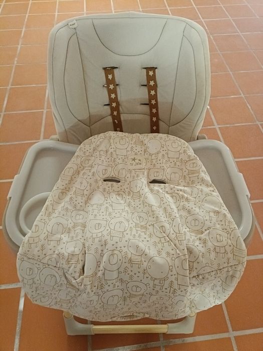 Cadeira Papa Jané Mila