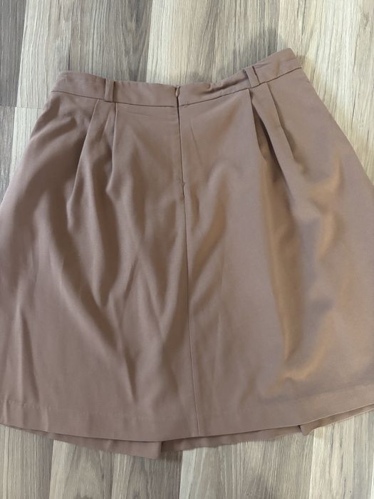 Spodnica rozm 36