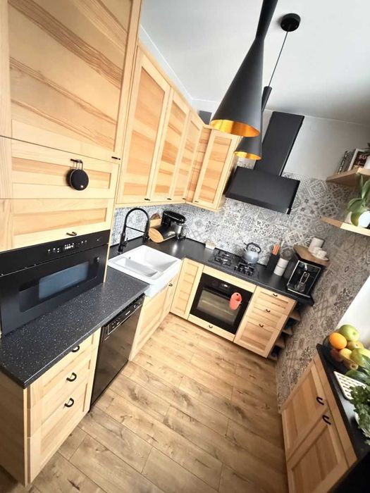 Mieszkanie 53m2, cegła, 3 pokoje, garaż+msc. parkingowe, 2.80m, parter