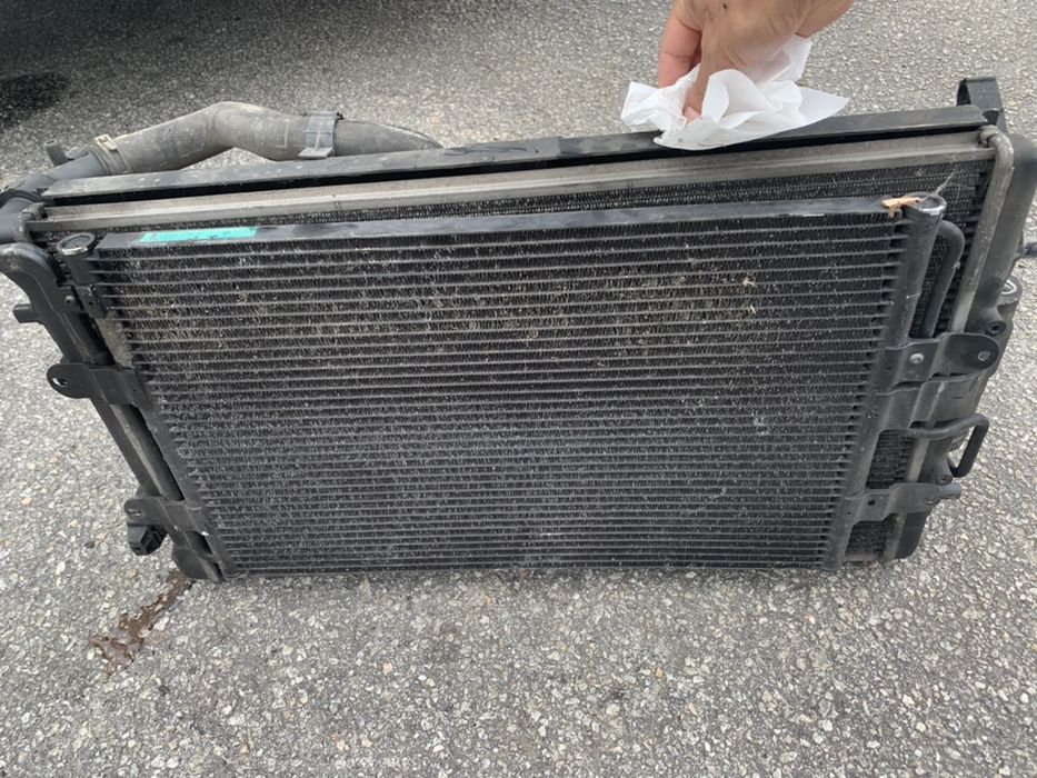 Radiador completo audi a3 8l com ventiladores golf iv pd 130 asz