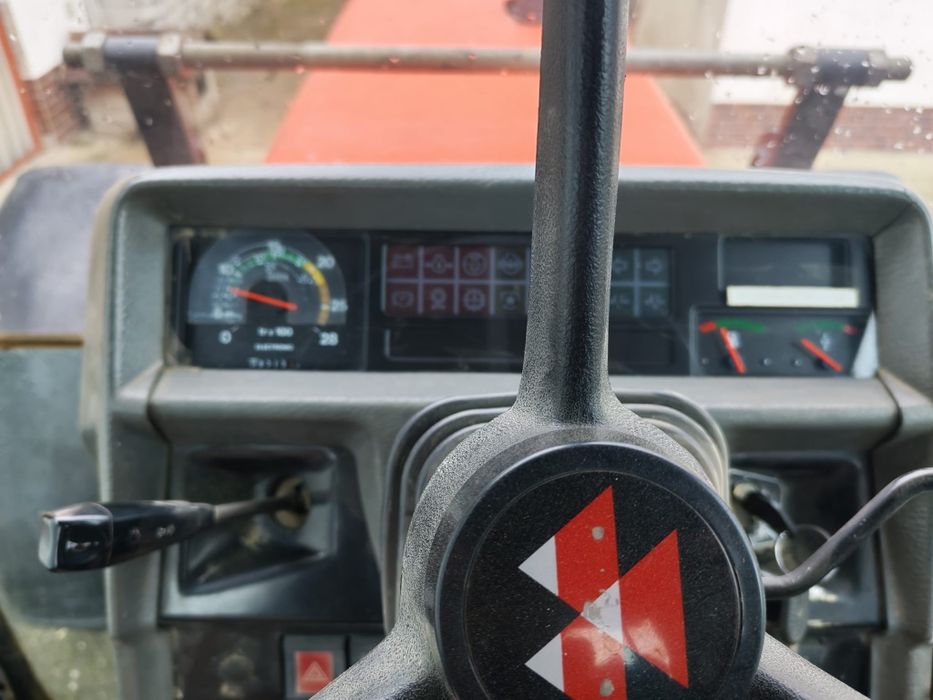 Massey Ferguson 3655
