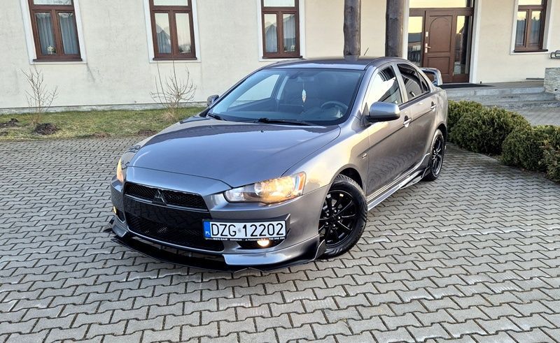 Mitsubishi Lancer 1,6 117 KM Benzyna Kamera cofania NAVI BEZWYPADKOWY Salon polska