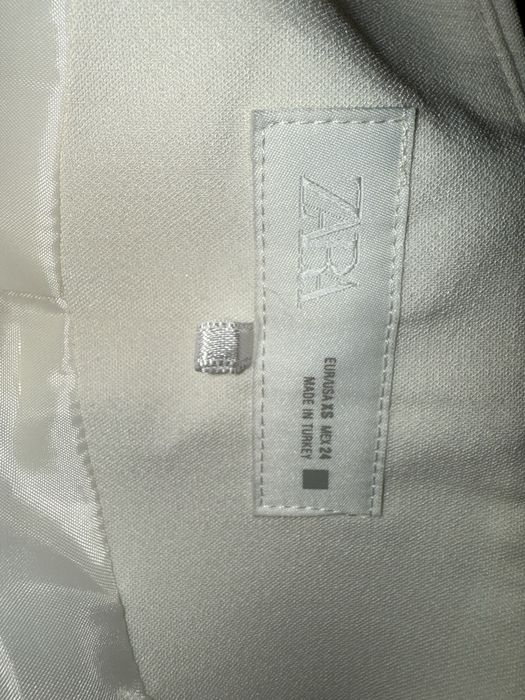 Топ бренду Zara / Топ з баскою та блискавкою ZARA