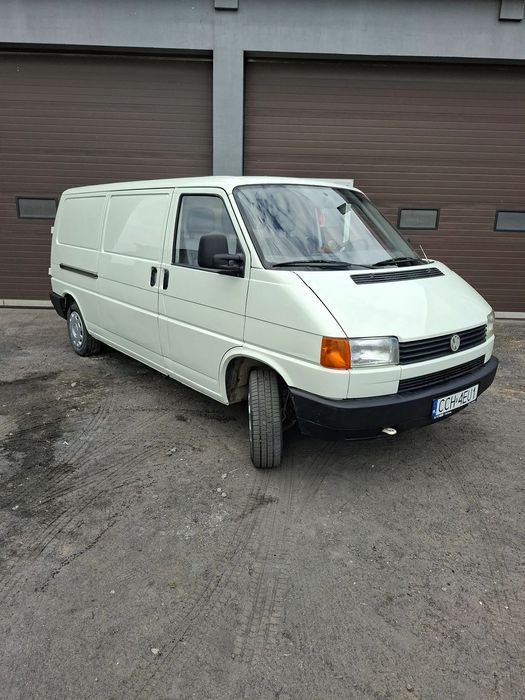 Volkswagen Transporter t4  Volkswagen transporter t4   2.4D mały przebieg bez dziur