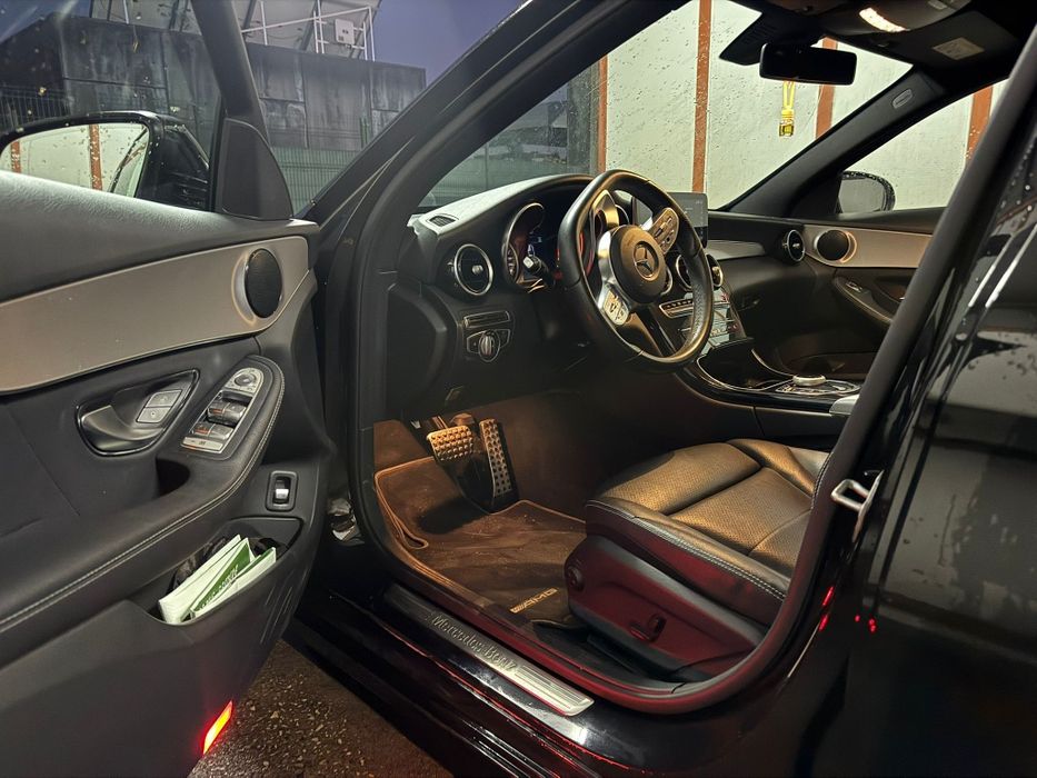 Mercedes C300 DE como nova 89mil kms reais Nacional de  Novembro 2020