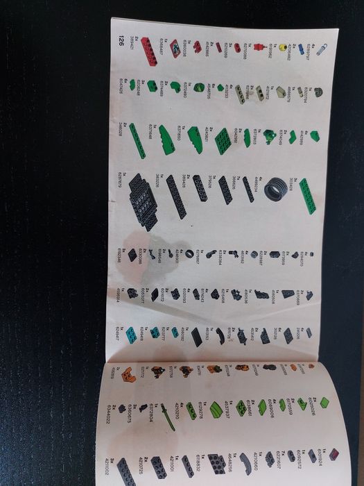 Lego Ninjago 71763 Samochód wyścigowy Lloyda Evo