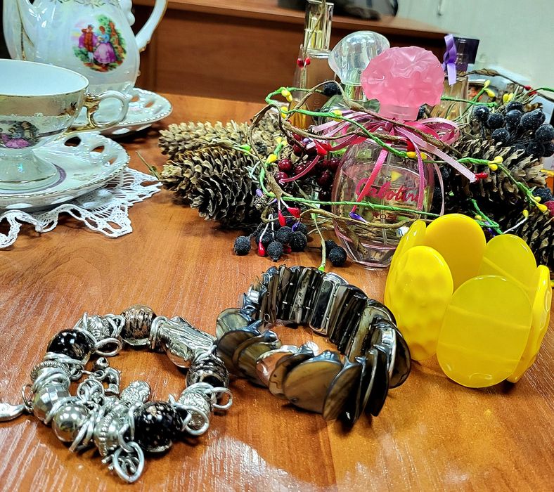 ***Комплекты украшений***