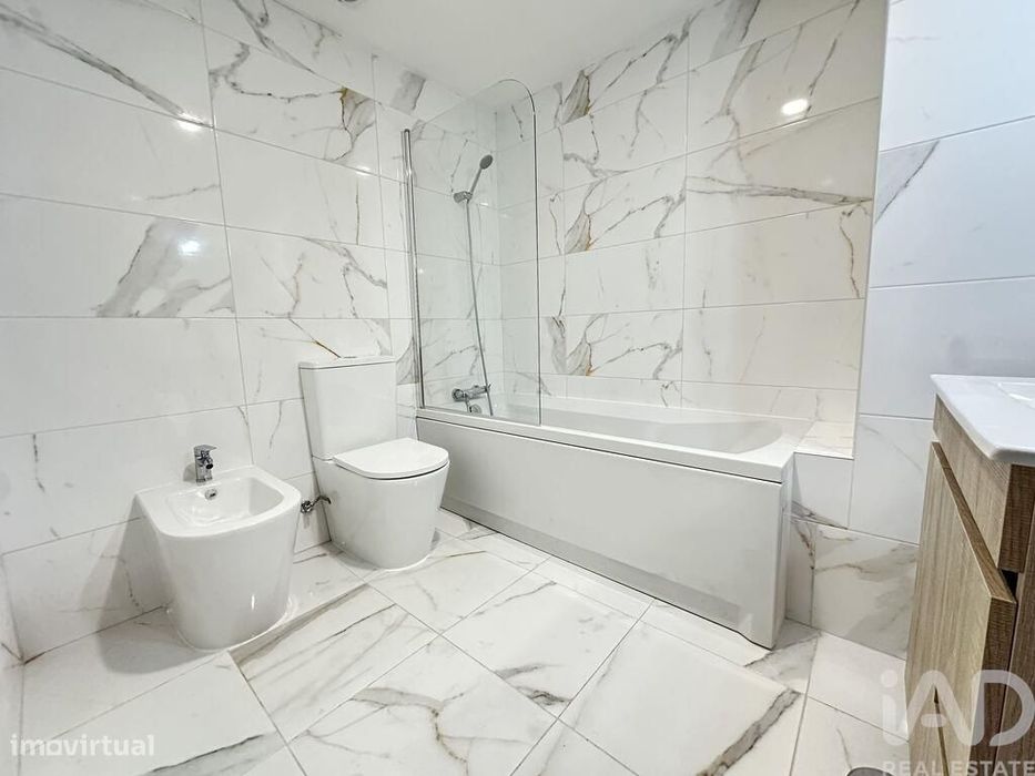 Apartamento T3 em Arcozelo de 125 m2