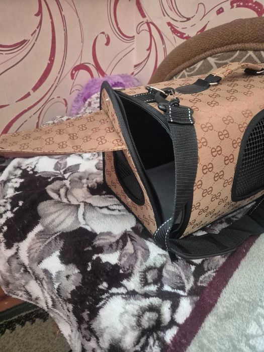 Переноска для собачки