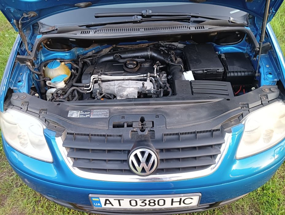 Volkswagen Touran 2005р.  2.0 Дизель