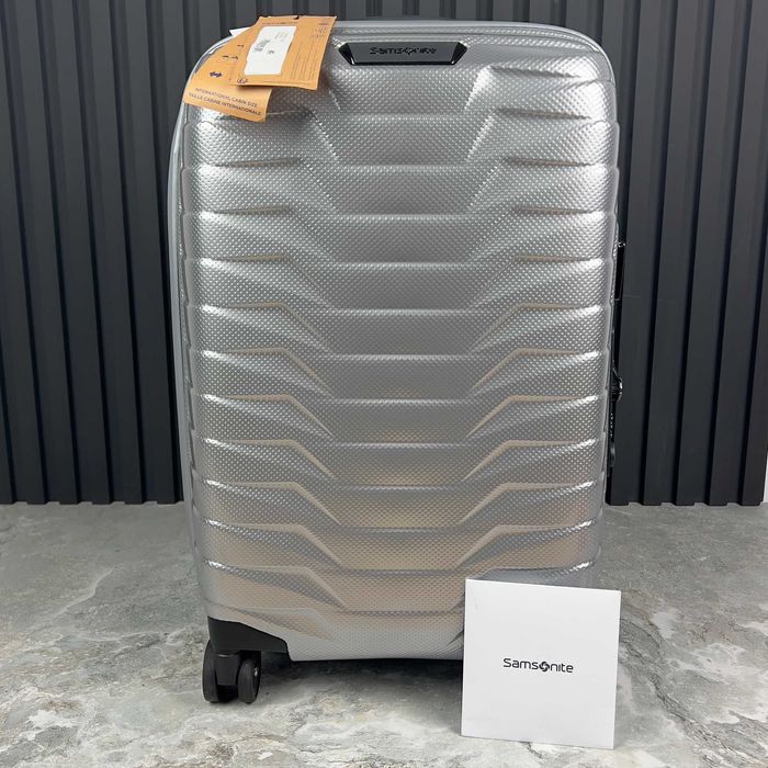 Нова валіза samsonite proxis silver оригінал поліпропілен розмір s
