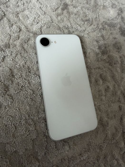iphone 16e white - купить мобильные телефоны и смартфоны - Цена на