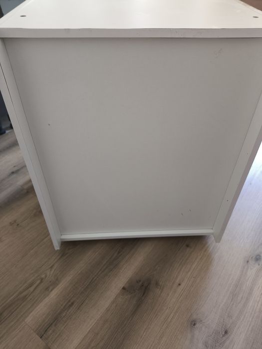 Módulo inferior de armário de cozinha com pés