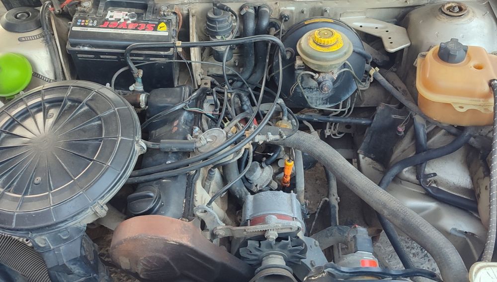 Audi 80 B3 B4 запчастини розбірка