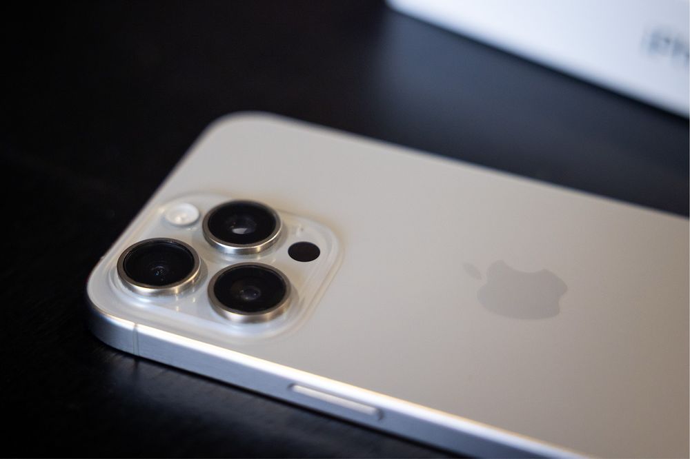 iPhone 16 Pro com Apple Care