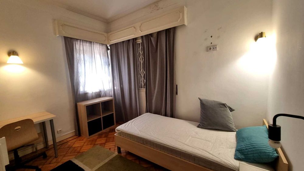 Quarto individual mobilado junto ao Polo Universitário — Paranhos