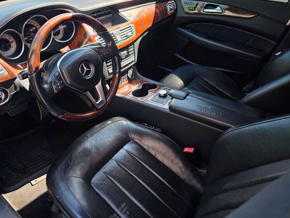 Mercedes-Benz CLS CLS 550      2014