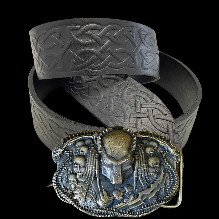 Ремінь тиснення з пряжкою Хижак латунь bb61 Ремень с пряжкой