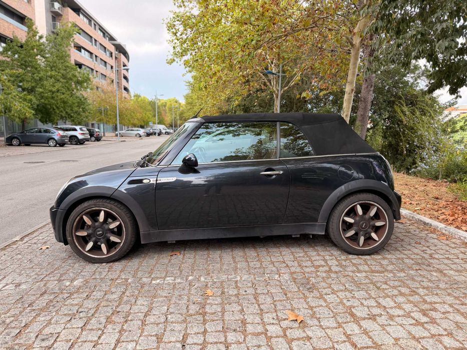 Mini Cabrio One 1.6 - Versão Sidewalk