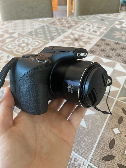 Canon SX540 HS 50x Zoom (tipo telescópio) + 64GB + 2 baterias – impecável
