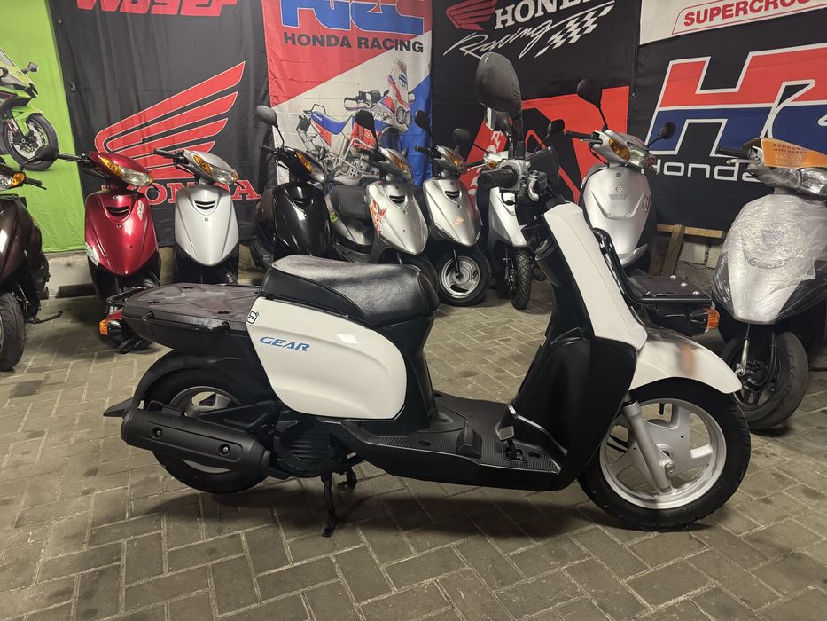 Японский скутер Yamaha Gear UA08J