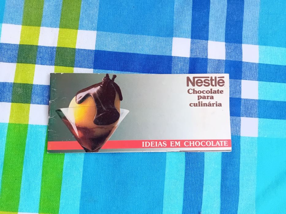Livrinho Antigo de Receitas Nestlé