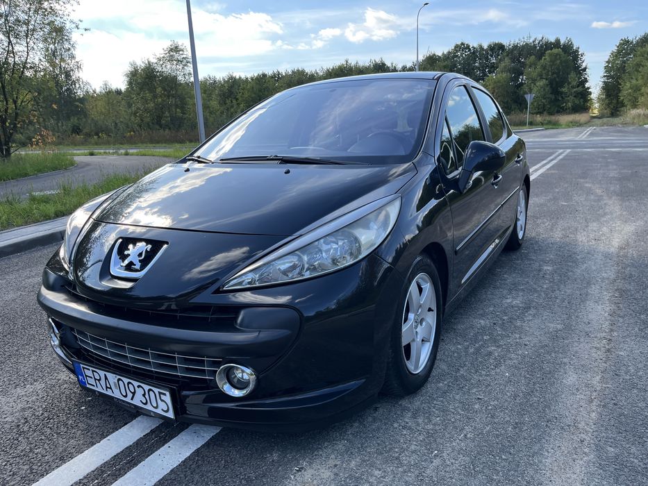Peugeot 207 1.4 16V 88KM – Prywatny – Zadbany